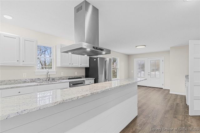 161 S Fifth Street, Austin, IN 47102