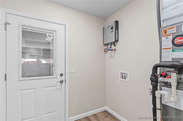 161 S Fifth Street, Austin, IN 47102