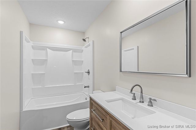 161 S Fifth Street, Austin, IN 47102