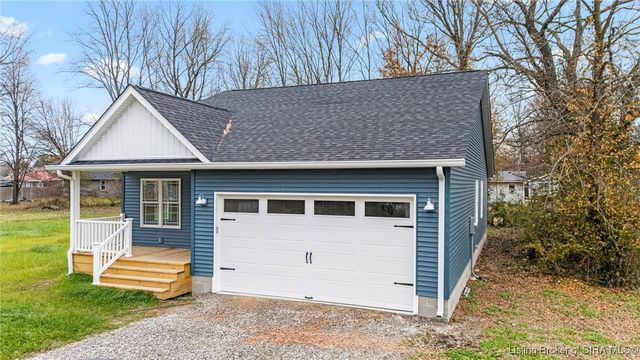 161 S Fifth Street, Austin, IN 47102