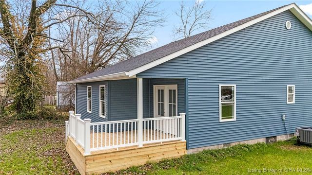 161 S Fifth Street, Austin, IN 47102