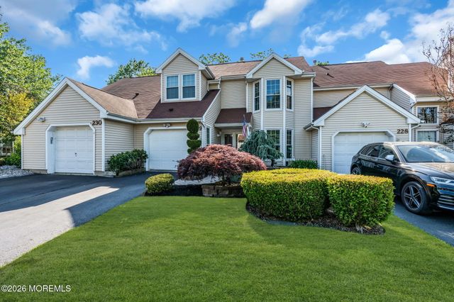 229 Daffodil Drive, Freehold, NJ 07728