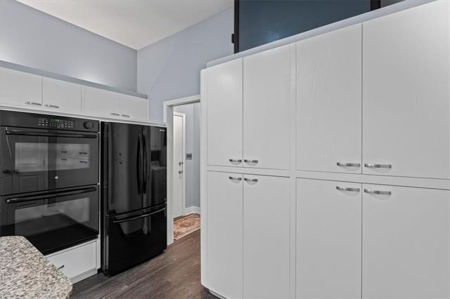 1112 NE Long Ridge Road, Lee's Summit, MO 64064