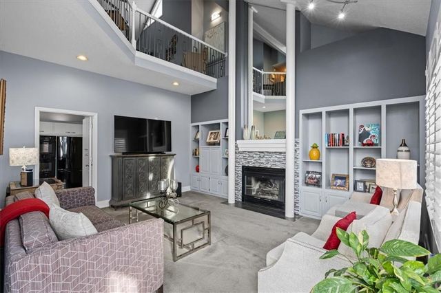 1112 NE Long Ridge Road, Lee's Summit, MO 64064