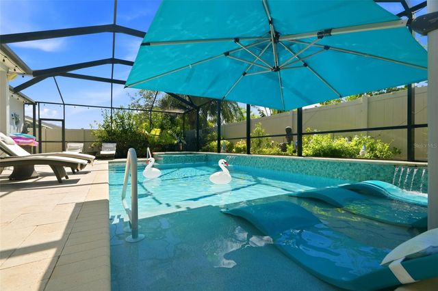 11750 LAKE LUCAYA DRIVE, Riverview, FL 33579