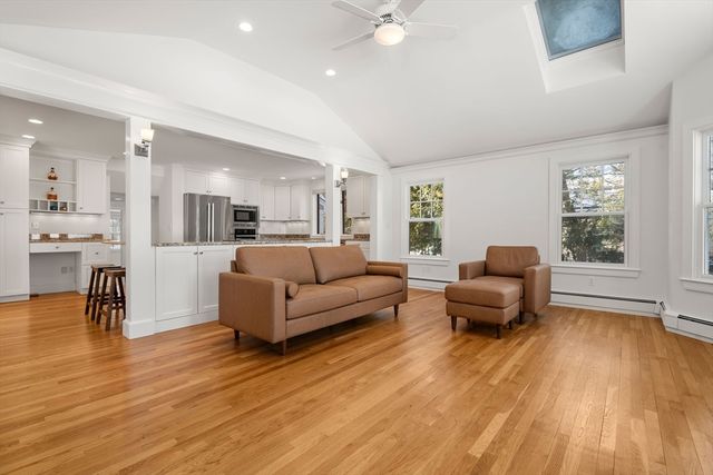 31 College Road, Wellesley, MA 02482