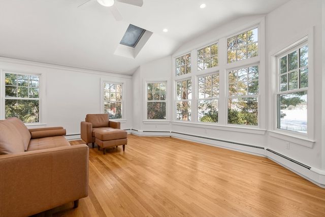 31 College Road, Wellesley, MA 02482