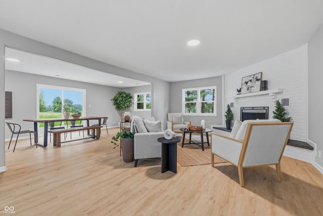 4215 E 236th Street, Cicero, IN 46034