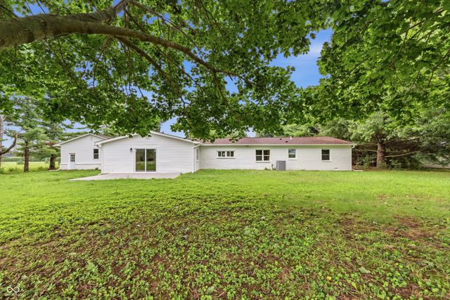 4215 E 236th Street, Cicero, IN 46034