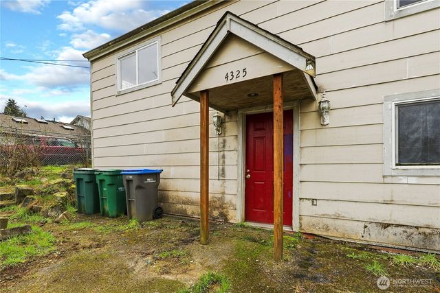 4325 W Pleasant Street, Port Orchard, WA 98367
