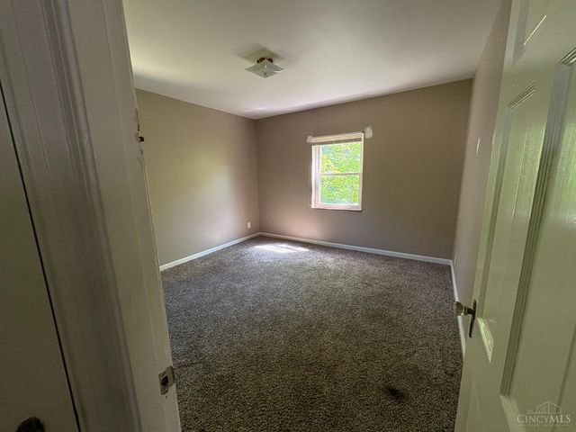 4239 Loubell Lane, Cincinnati, OH 45205