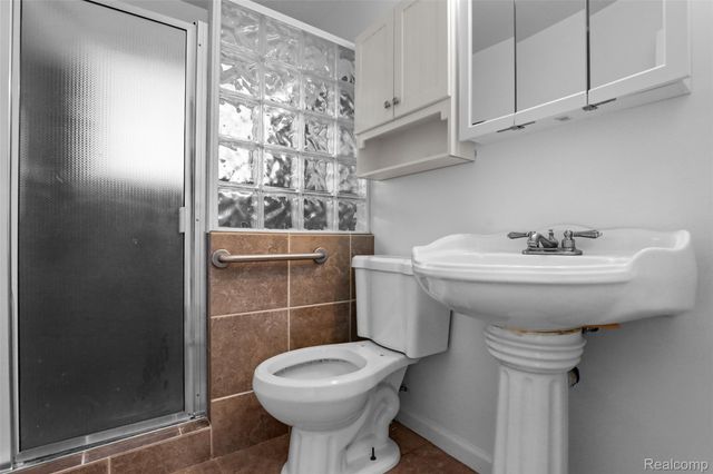873 Schuman Street, Garden City, MI 48135