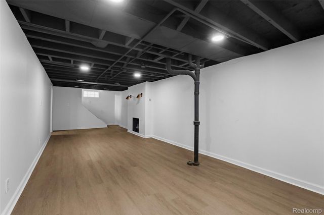 873 Schuman Street, Garden City, MI 48135