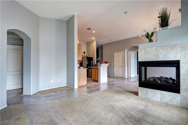 6583 Strolling Plains Lane 101, Henderson, NV 89011