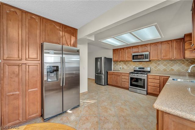 3923 Landsdown Place, Las Vegas, NV 89121