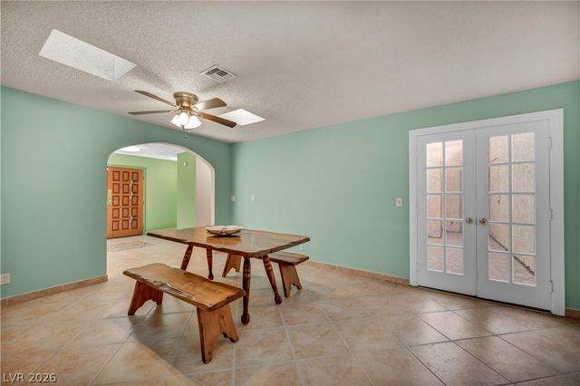 3923 Landsdown Place, Las Vegas, NV 89121