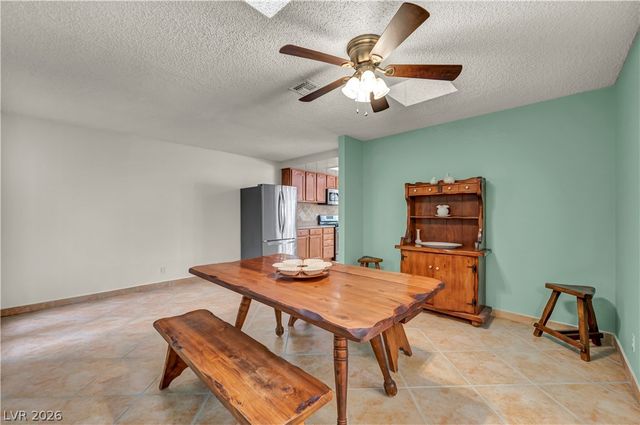 3923 Landsdown Place, Las Vegas, NV 89121