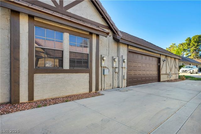 3923 Landsdown Place, Las Vegas, NV 89121