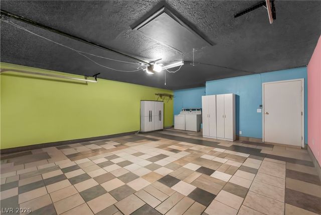 3923 Landsdown Place, Las Vegas, NV 89121