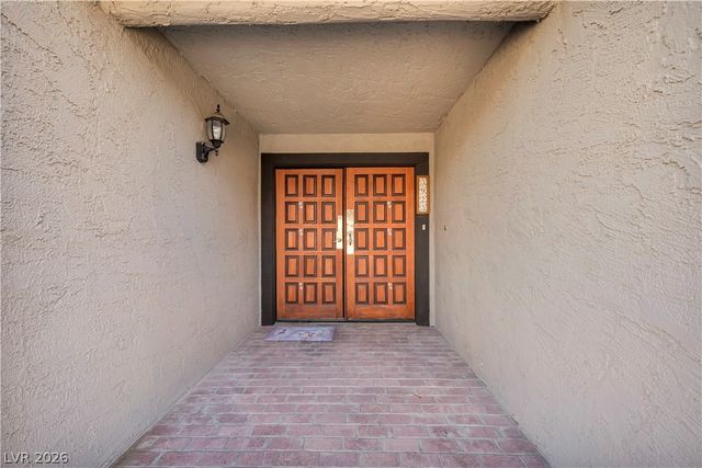 3923 Landsdown Place, Las Vegas, NV 89121