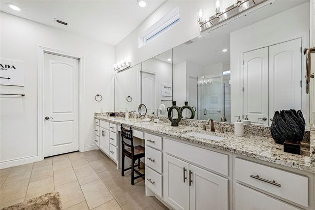 120 Delfino PL, Horseshoe Bay, TX 78657