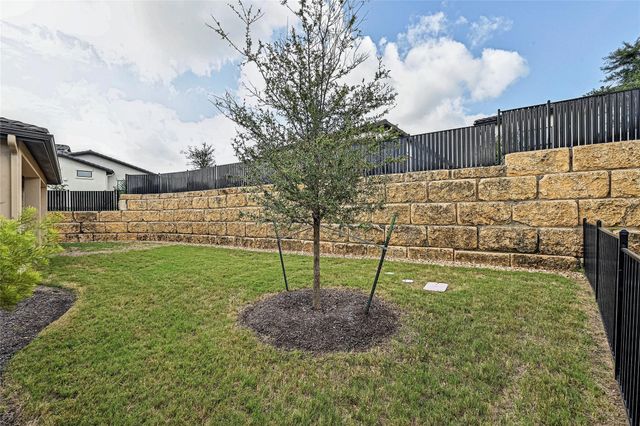 120 Delfino PL, Horseshoe Bay, TX 78657