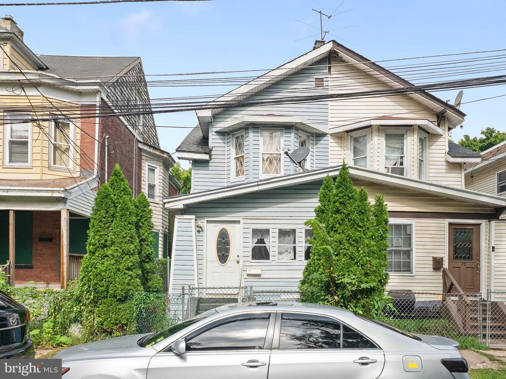 37 CHRISTOPH AVE, Trenton, NJ 08618