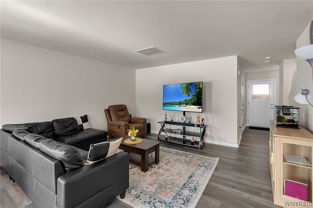 107 Grant Boulevard, West Seneca, NY 14218