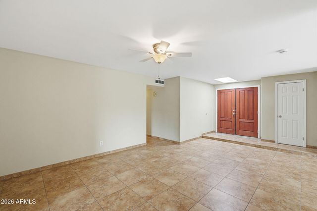 5537 W MICHIGAN Avenue, Glendale, AZ 85308