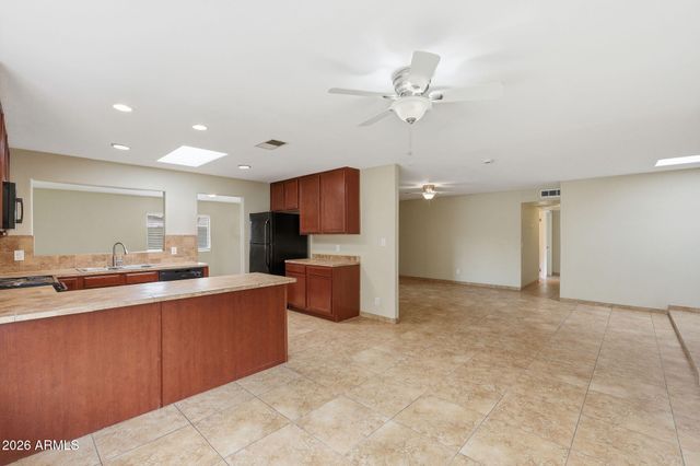 5537 W MICHIGAN Avenue, Glendale, AZ 85308