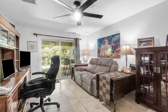 3007 Casa Rio Court, Palm Beach Gardens, FL 33418