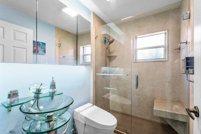 3007 Casa Rio Court, Palm Beach Gardens, FL 33418