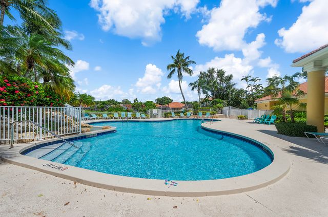 3007 Casa Rio Court, Palm Beach Gardens, FL 33418