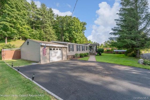 618 Old Stage Road, Saugerties, NY 12477