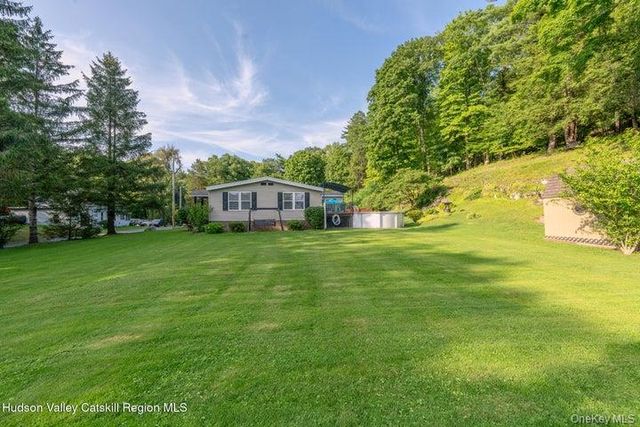 618 Old Stage Road, Saugerties, NY 12477