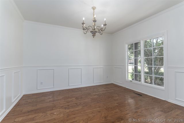 8303 S 69th East Avenue, Tulsa, OK 74133