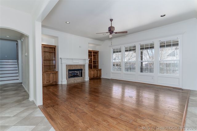 8303 S 69th East Avenue, Tulsa, OK 74133