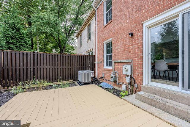 11924 TRAVISTOCK CT, Reston, VA 20191