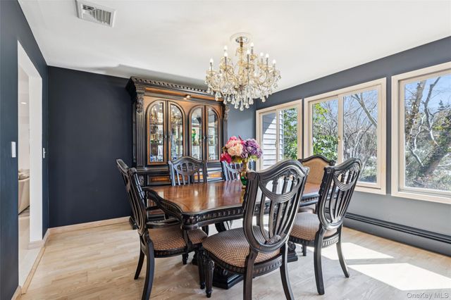 1 Allenby Drive, Northport, NY 11768
