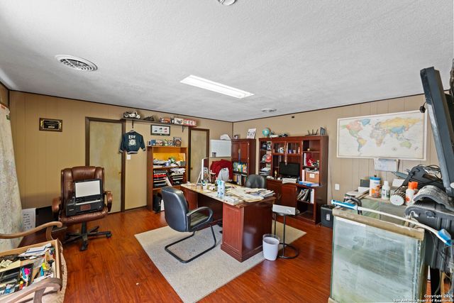 1220 Inspiring View, Canyon Lake, TX 78133