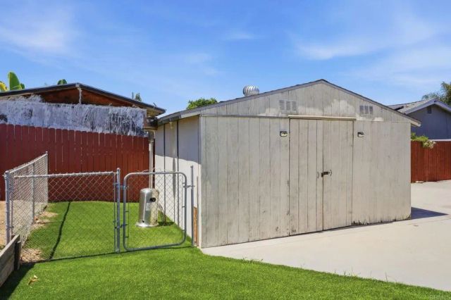 612 Broadview Street, Spring Valley, CA 91977