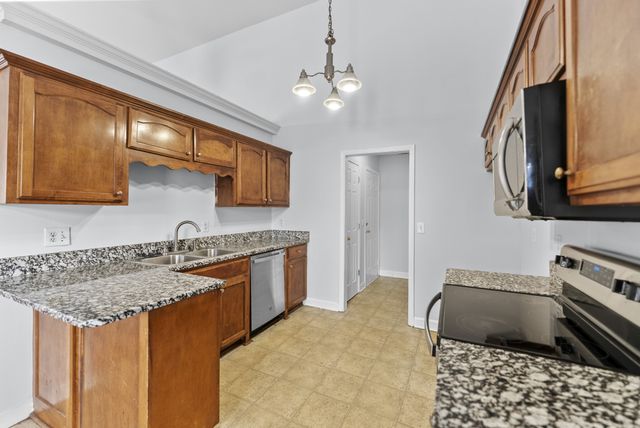 2849 Evergreen Ridge Pt, Nashville, TN 37217