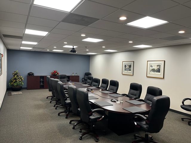 3005 Tollview Drive, Rolling Meadows, IL 60008