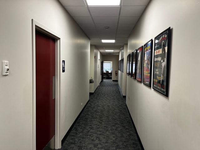 3005 Tollview Drive, Rolling Meadows, IL 60008