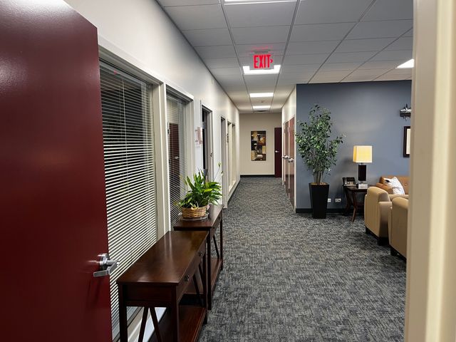 3005 Tollview Drive, Rolling Meadows, IL 60008