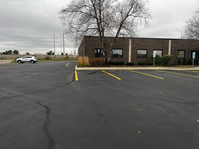 3005 Tollview Drive, Rolling Meadows, IL 60008