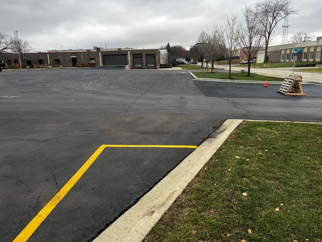 3005 Tollview Drive, Rolling Meadows, IL 60008