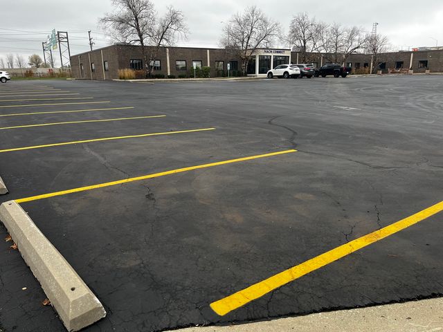 3005 Tollview Drive, Rolling Meadows, IL 60008