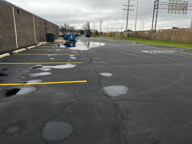 3005 Tollview Drive, Rolling Meadows, IL 60008