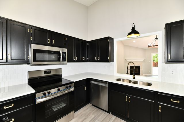 1130 Threshing Court, Indianapolis, IN 46229